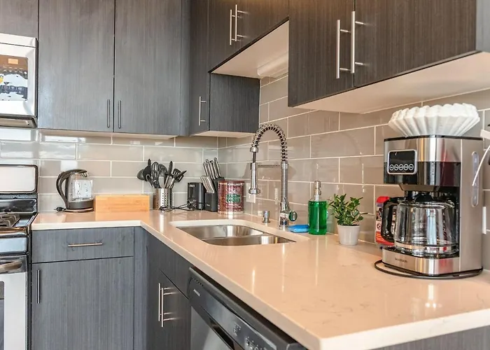 Cozy 2br South Loop With Optional Parking And Gym Near Mccormick Place, Public Transit & Hotspots Chicago